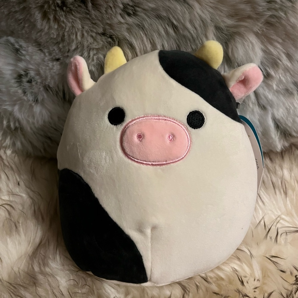 7.5” connor squishmallow